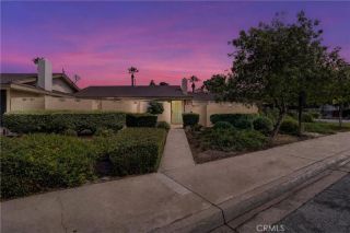679 S Indian Hill B, Claremont, CA 91711