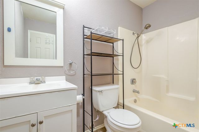 2204 Carousel Drive, Killeen, TX 76543