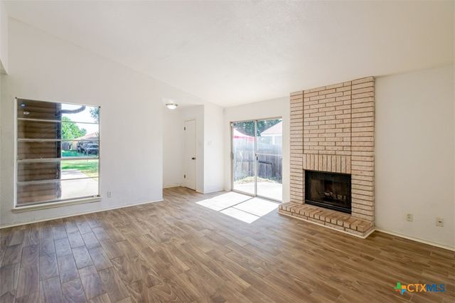 2204 Carousel Drive, Killeen, TX 76543