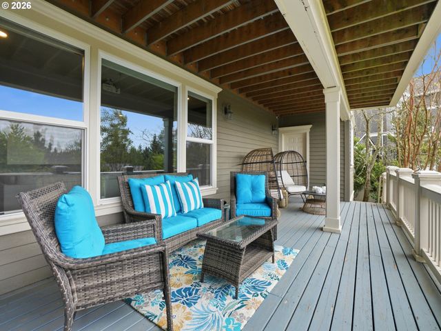 9045 Nw MURDOCK St, Portland, OR 97229