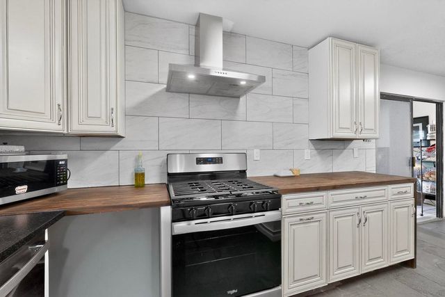 12525 Tomlinson Drive SE, Albuquerque, NM 87123