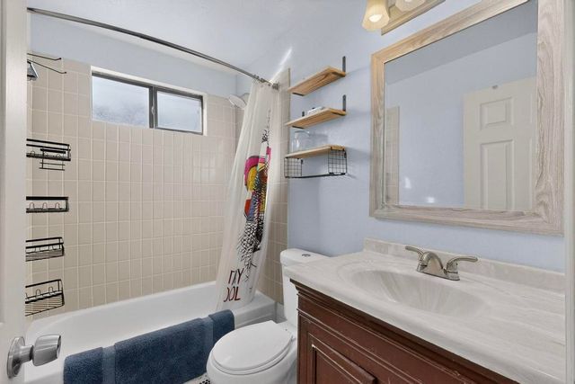 12525 Tomlinson Drive SE, Albuquerque, NM 87123