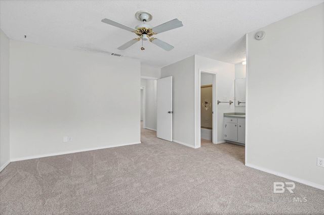 527 Highland Woods Drive, Mobile, AL 36608