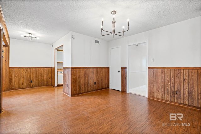 527 Highland Woods Drive, Mobile, AL 36608