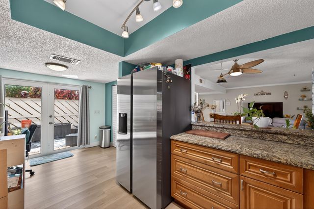 124 Sherwood Circle 11b, Jupiter, FL 33458