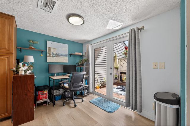 124 Sherwood Circle 11b, Jupiter, FL 33458