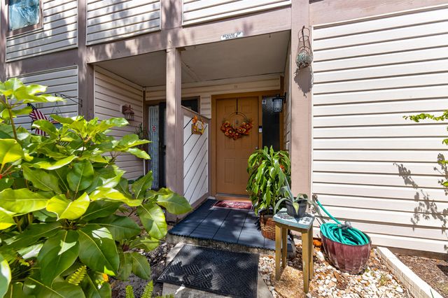 124 Sherwood Circle 11b, Jupiter, FL 33458