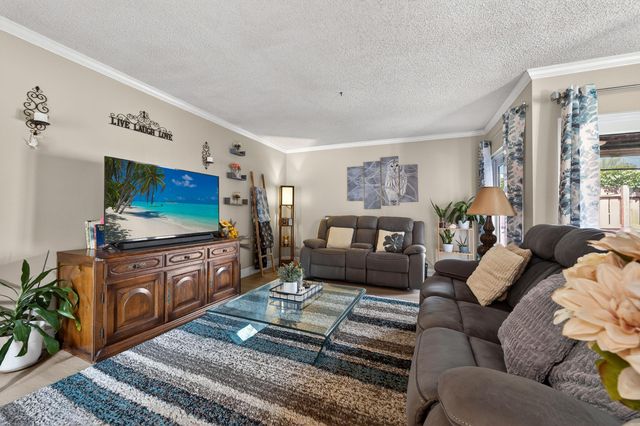 124 Sherwood Circle 11b, Jupiter, FL 33458