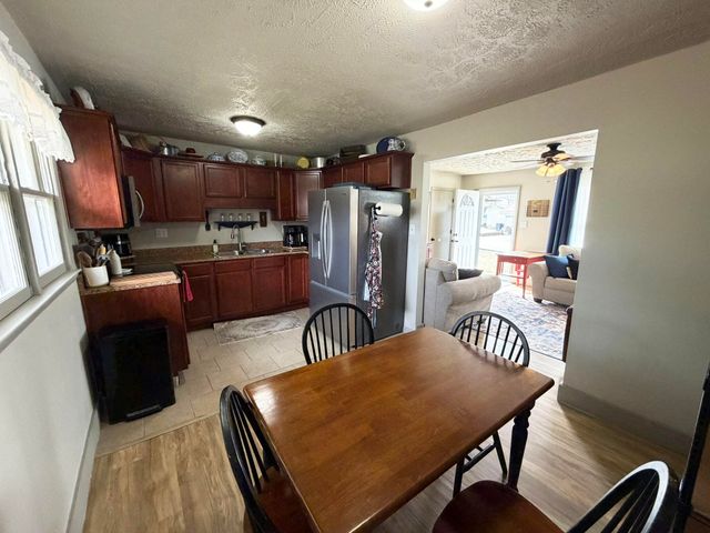 201 Scott Court, Irvine, KY 40336