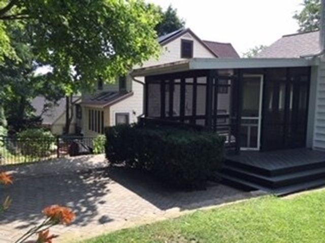 10 Duxbury Rd 10, Newton, MA 02459