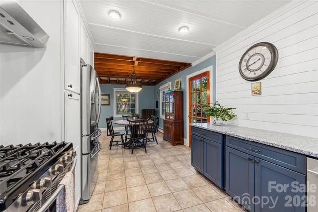 104 Hawthorne Lane, Morganton, NC 28655