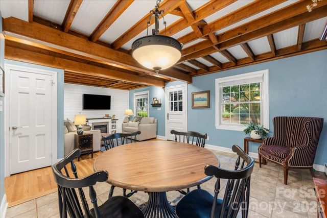 104 Hawthorne Lane, Morganton, NC 28655