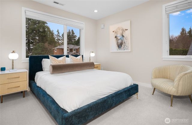 5242 NE 75th Street, Seattle, WA 98115