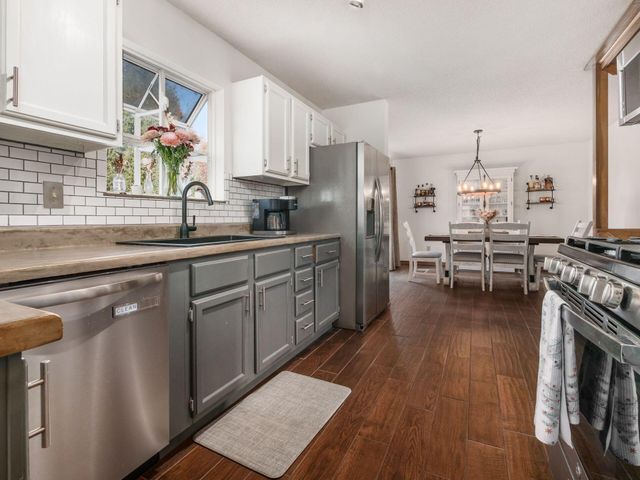 5992 Cape Coral Lane, Hilliard, OH 43026