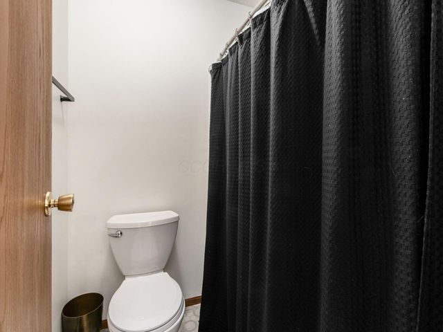 5992 Cape Coral Lane, Hilliard, OH 43026