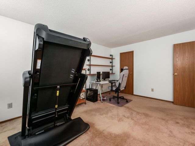 5992 Cape Coral Lane, Hilliard, OH 43026