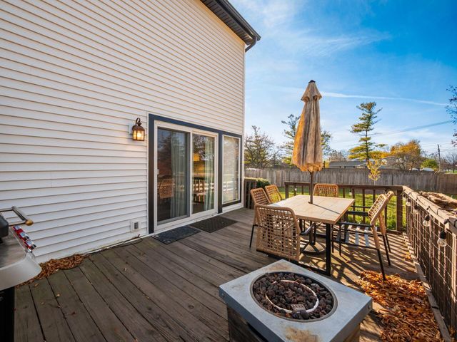 5992 Cape Coral Lane, Hilliard, OH 43026