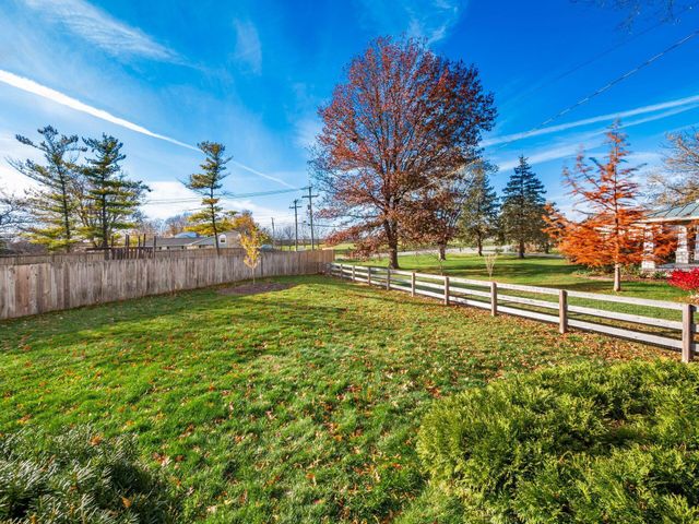 5992 Cape Coral Lane, Hilliard, OH 43026