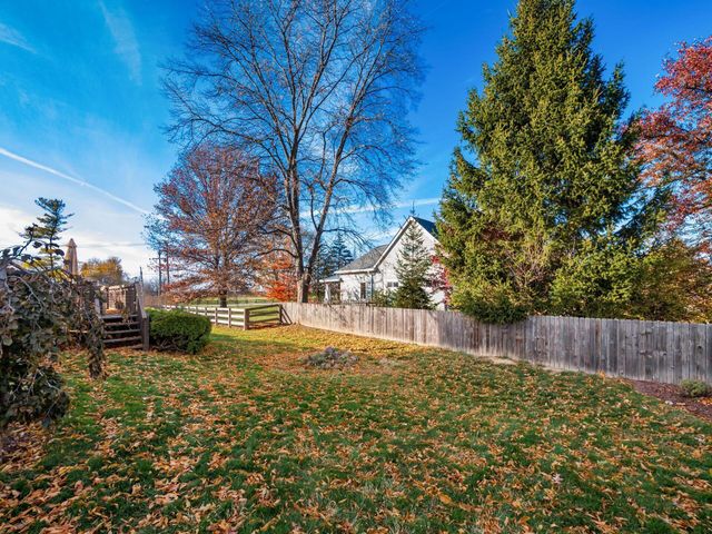 5992 Cape Coral Lane, Hilliard, OH 43026