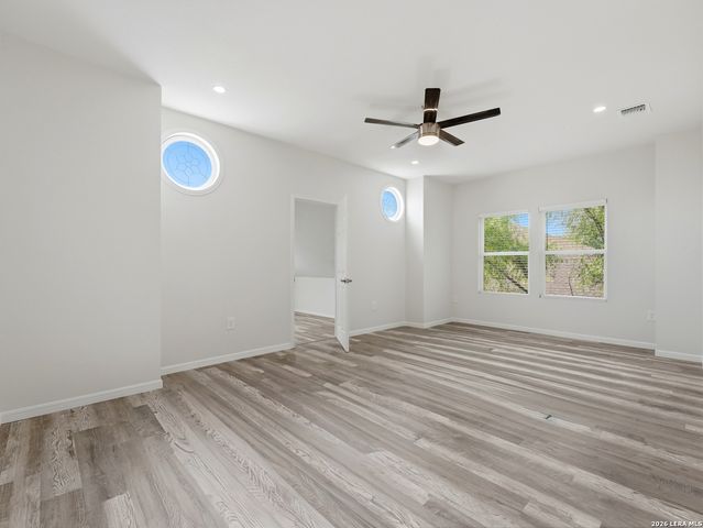 5014 Fawn Lk, San Antonio, TX 78244