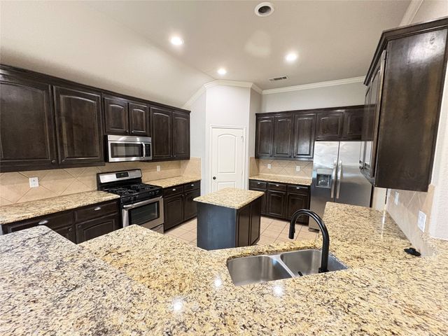 5900 Shiner Drive, Fort Worth, TX 76179