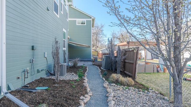 200 W Simpson Street, Lafayette, CO 80026