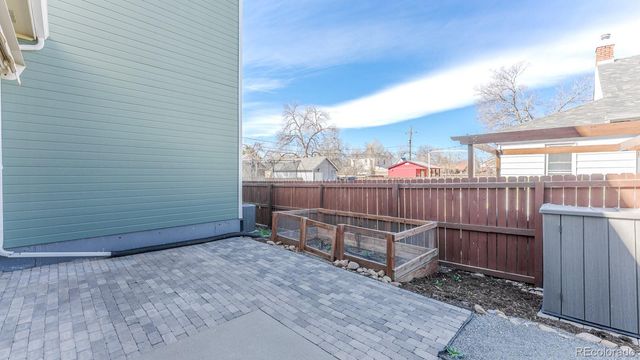 200 W Simpson Street, Lafayette, CO 80026