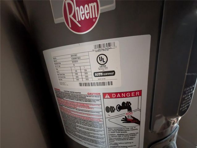 3628 LAKE BAYSHORE DRIVE K305, Bradenton, FL 34205