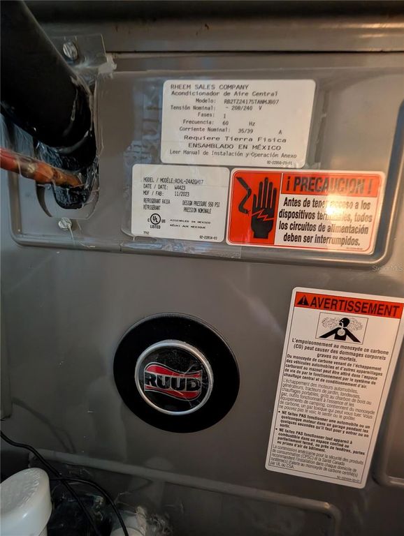 Image 19 of property listing at 3628 LAKE BAYSHORE DRIVE K305, Bradenton, FL 34205