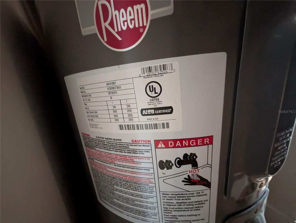 Image 20 of property listing at 3628 LAKE BAYSHORE DRIVE K305, Bradenton, FL 34205