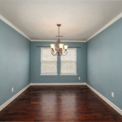 336 Chase Hill Lane, Fort Worth, TX 76028