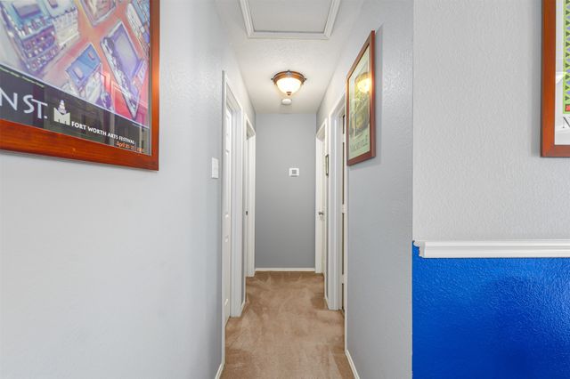 336 Chase Hill Lane, Fort Worth, TX 76028