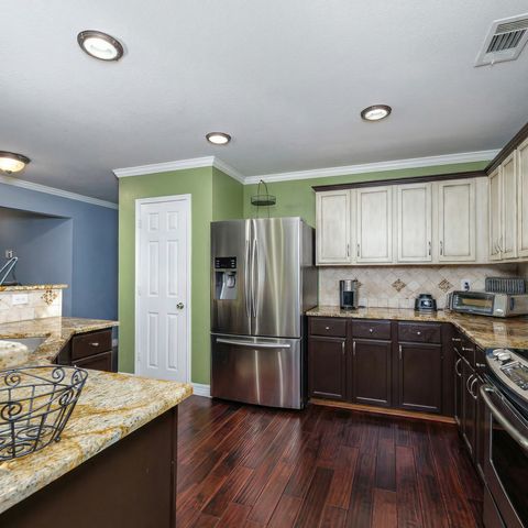 336 Chase Hill Lane, Fort Worth, TX 76028