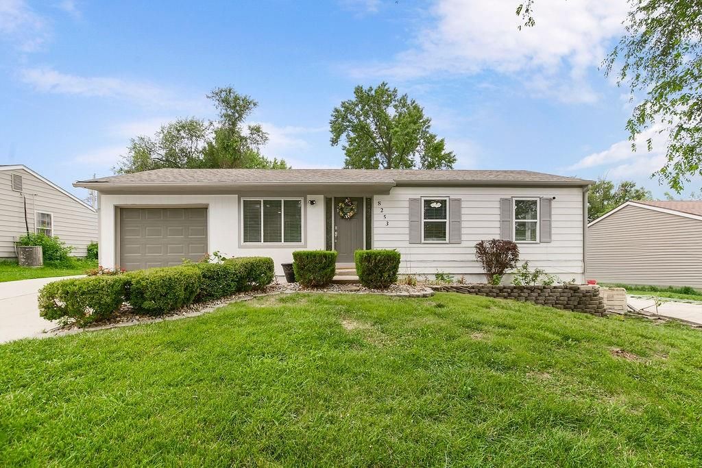 8253 Orient Drive, Kansas City, KS 66112