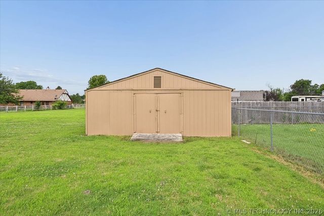 2428 E 134th Street, Bixby, OK 74008