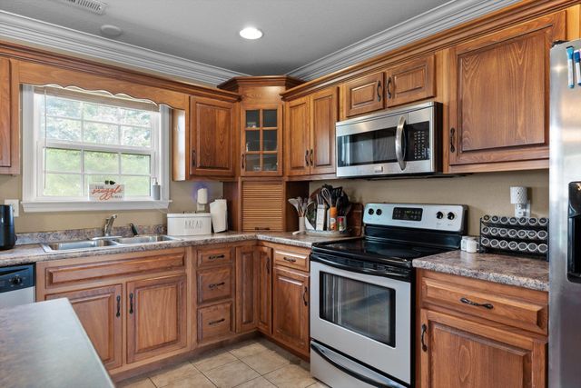 87 Live Oak Road, Ringgold, GA 30736