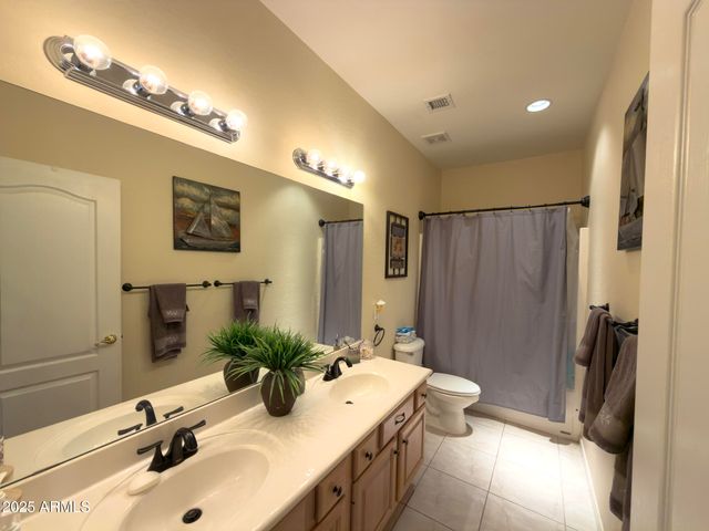 12575 W OSBORN Road, Avondale, AZ 85392