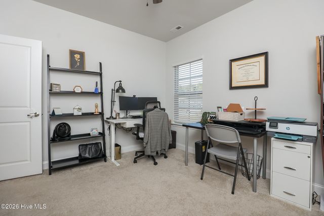 907 Eakins Lane, Richlands, NC 28574