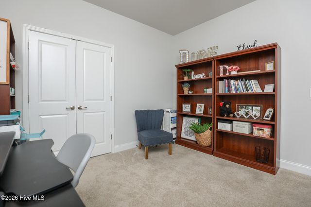 907 Eakins Lane, Richlands, NC 28574