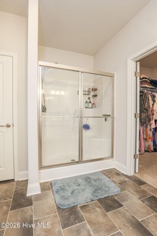 907 Eakins Lane, Richlands, NC 28574