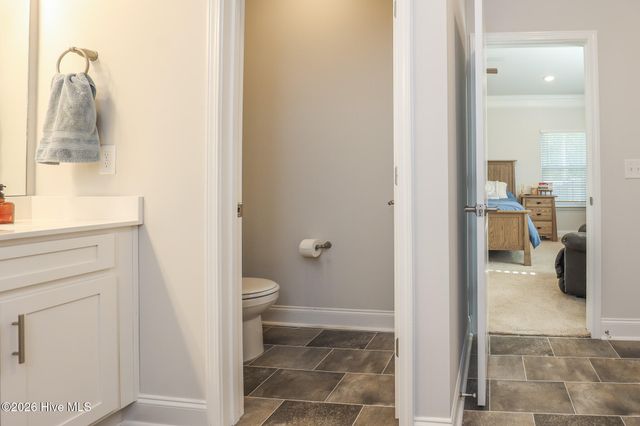 907 Eakins Lane, Richlands, NC 28574