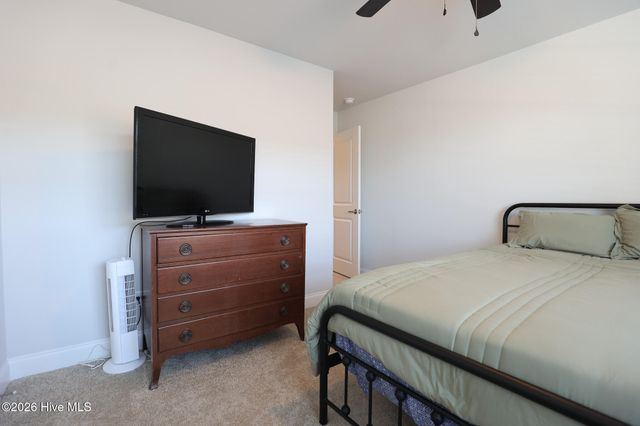 907 Eakins Lane, Richlands, NC 28574