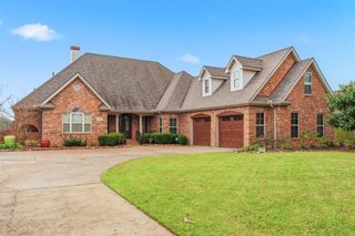 2709 Rue Calais Drive, Lake Charles, LA 70605