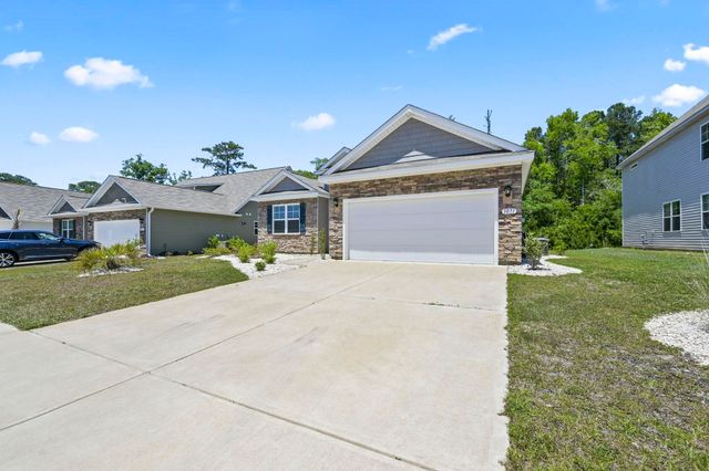 1071 Heather Glen Blvd., Little River, SC 29566