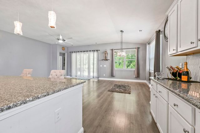 1071 Heather Glen Blvd., Little River, SC 29566