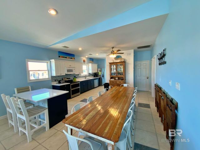 490 Harbor Light Lane, Gulf Shores, AL 36542