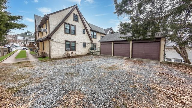 4320 Hamilton Place, Little Neck, NY 11363
