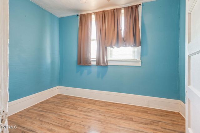 1704 State Line Road, Elizabethton, TN 37643