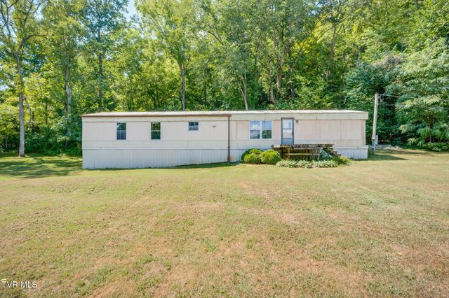 1704 State Line Road, Elizabethton, TN 37643