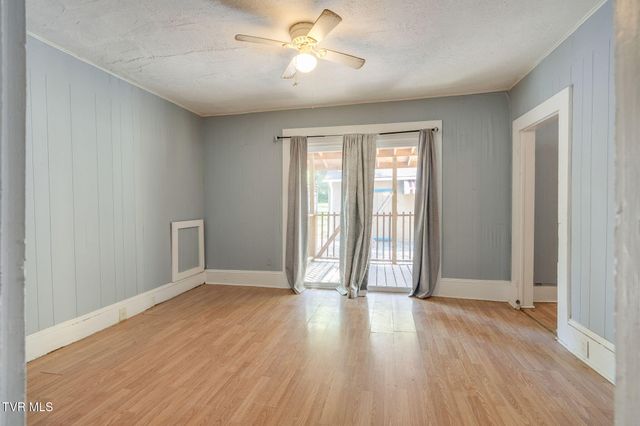 1704 State Line Road, Elizabethton, TN 37643